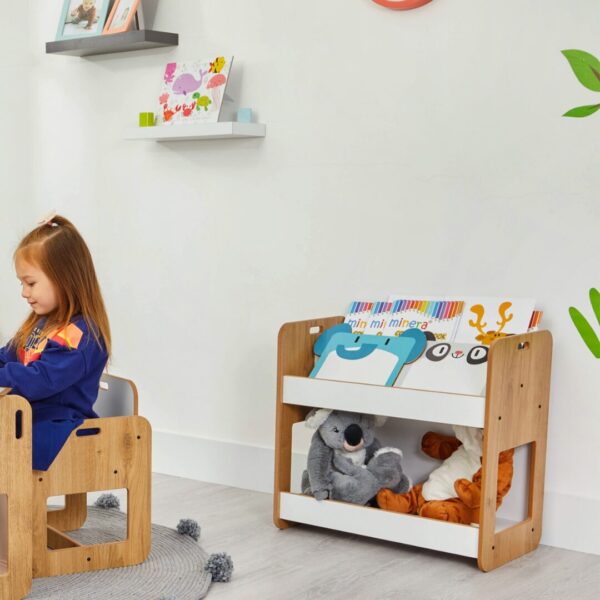 Bücherregal Dove mit 2 Ebenen – Naturholz und Weiß mit Montessori-Tragegriffen - Produktbild von Cozy Collections