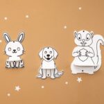Kinder-Wandregal mit 3 niedlichen Tieren – Hase, Hund, Eichhörnchen aus naturbelassenem Holz - Galeriebild 2 von Cozy Collections