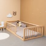 Montessori-Wandbett aus naturbelassenem Buchenholz mit abnehmbarem Schutzgitter - Galeriebild 2 von Cozy Collections