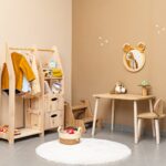 Dekorativer Bär-Spiegel aus natürlichem Holz für Kinderzimmer - Galeriebild 4 von Cozy Collections