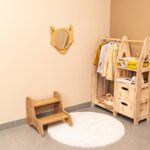 Dekorativer Fuchsspiegel aus Naturholz mit Korbgeflecht-Details - Galeriebild 5 von Cozy Collections