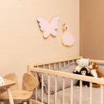 LED-Wandlichter Schwan Prinzessin & Schmetterling aus handbemaltem Holz - Galeriebild 3 von Cozy Collections