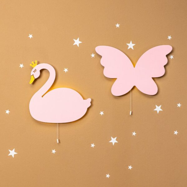 LED-Wandlichter Schwan Prinzessin & Schmetterling aus handbemaltem Holz - Produktbild von Cozy Collections