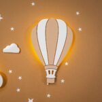 LED-Wandnachtlicht Elefant auf bemaltem Holzmond, handgefertigt - Variantenbild Modell Ballon von Cozy Collections