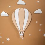 LED-Wandnachtlicht Heißluftballon Kappadokien aus handbemaltem Holz - Variantenbild Nachtlicht-Modell Beiger Ballon (LED) von Cozy Collections