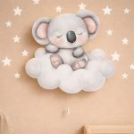 Wandnachtlicht Koala schlafend auf Wolke | LED Nachtlicht Holz