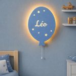 Personalisiertes Ballon-Wandnachtlicht mit Namen | LED Nachtlicht Holz