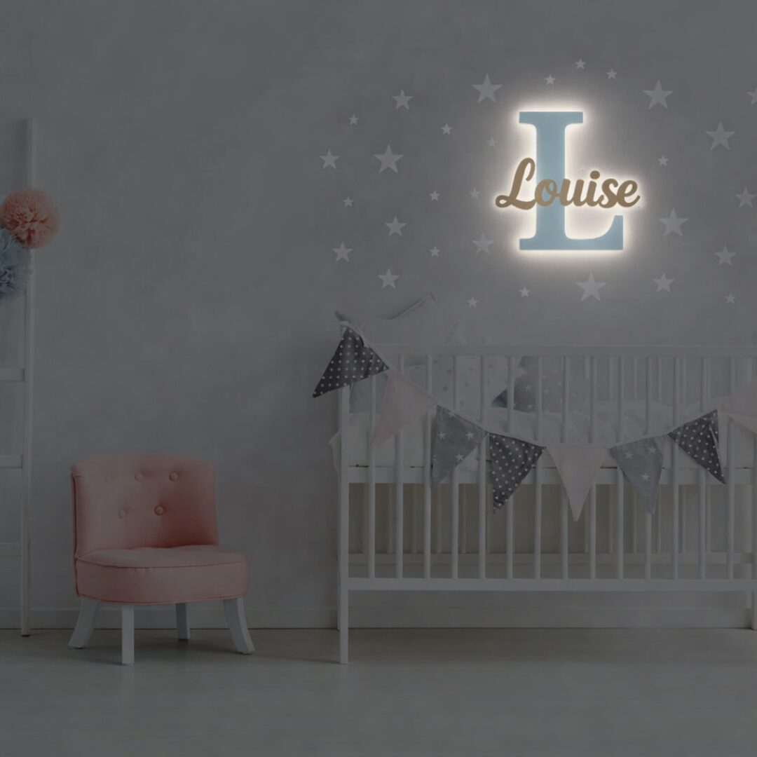 Personalisiertes Initial-Nachtlicht mit Namen LED Holz | LED Nachtlicht Holz