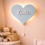 Personalisierbares Herz LED-Wandnachtlicht mit Namen | LED Nachtlicht Holz
