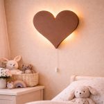 Personalisierbares Herz LED-Wandnachtlicht mit Namen | LED Nachtlicht Holz