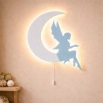 Fee auf dem Mond LED-Wandnachtlicht aus Holz | LED Nachtlicht Holz