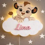 Personalisiertes Löwenbaby auf Wolke LED-Wandnachtlicht | LED Nachtlicht Holz